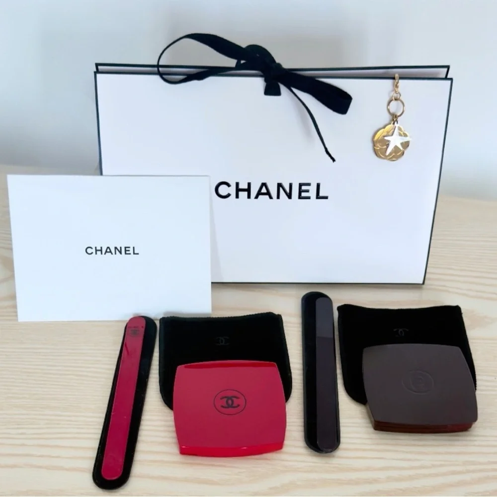 CHANEL Limited Double Facettes Mirror Compact, Nail File, Key Chain Gift Set NEW